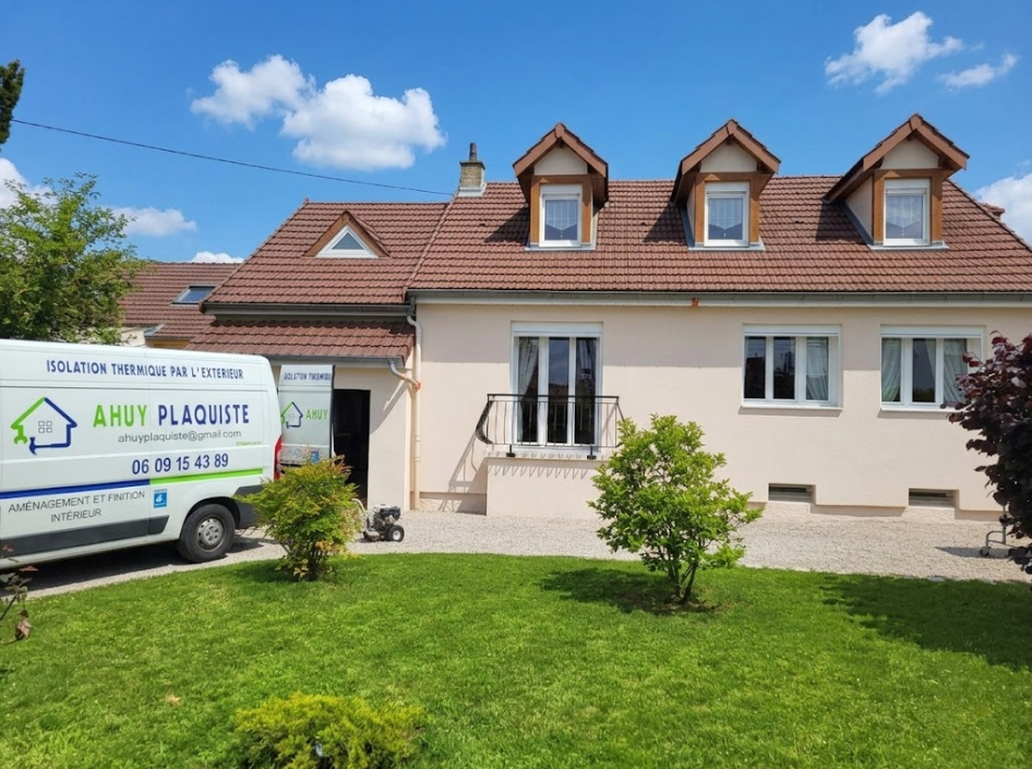 Image Contact 3 Sans Logo Gemini